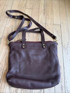 Umbrella Collective midi day Leather Tote in Dark Brown